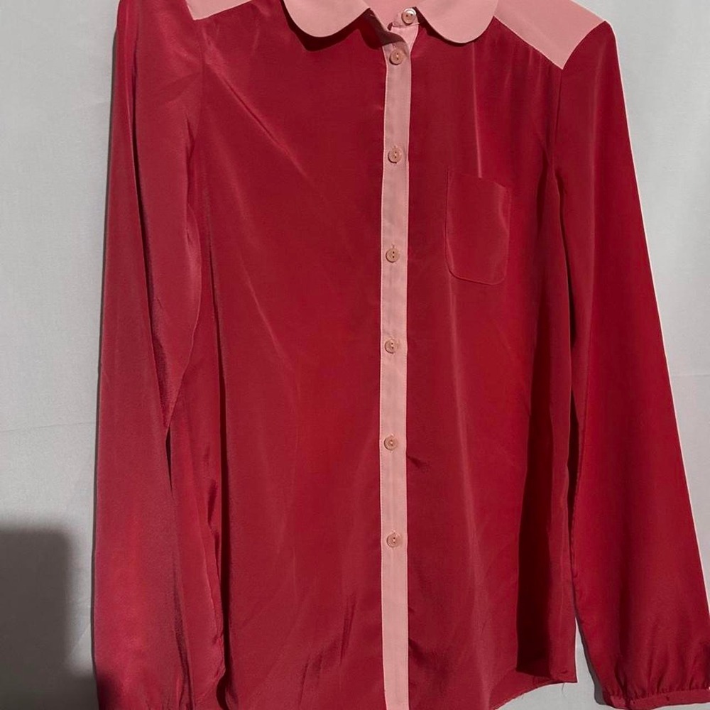 American Eagle Outfitters red and pink color block button up size XS